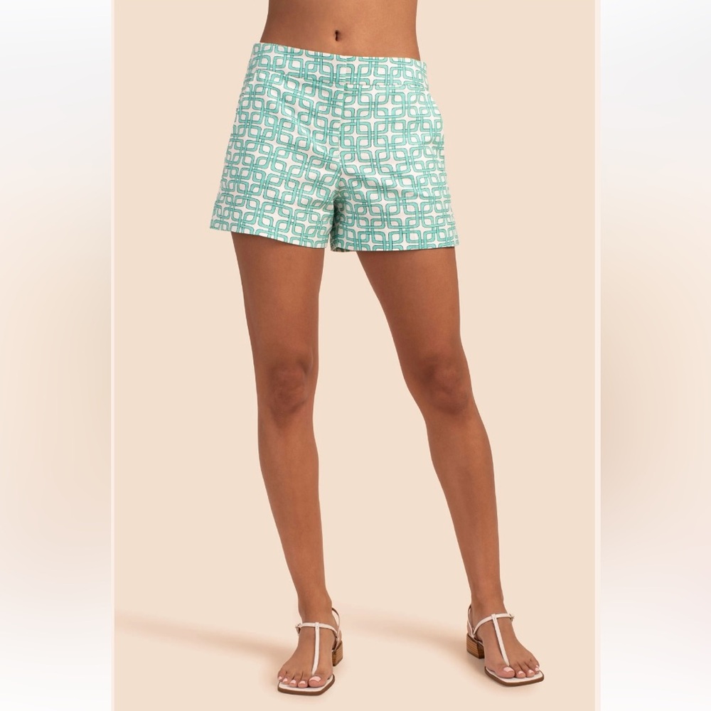 TRINA TURK CORBIN 2 SHORT SZ 8